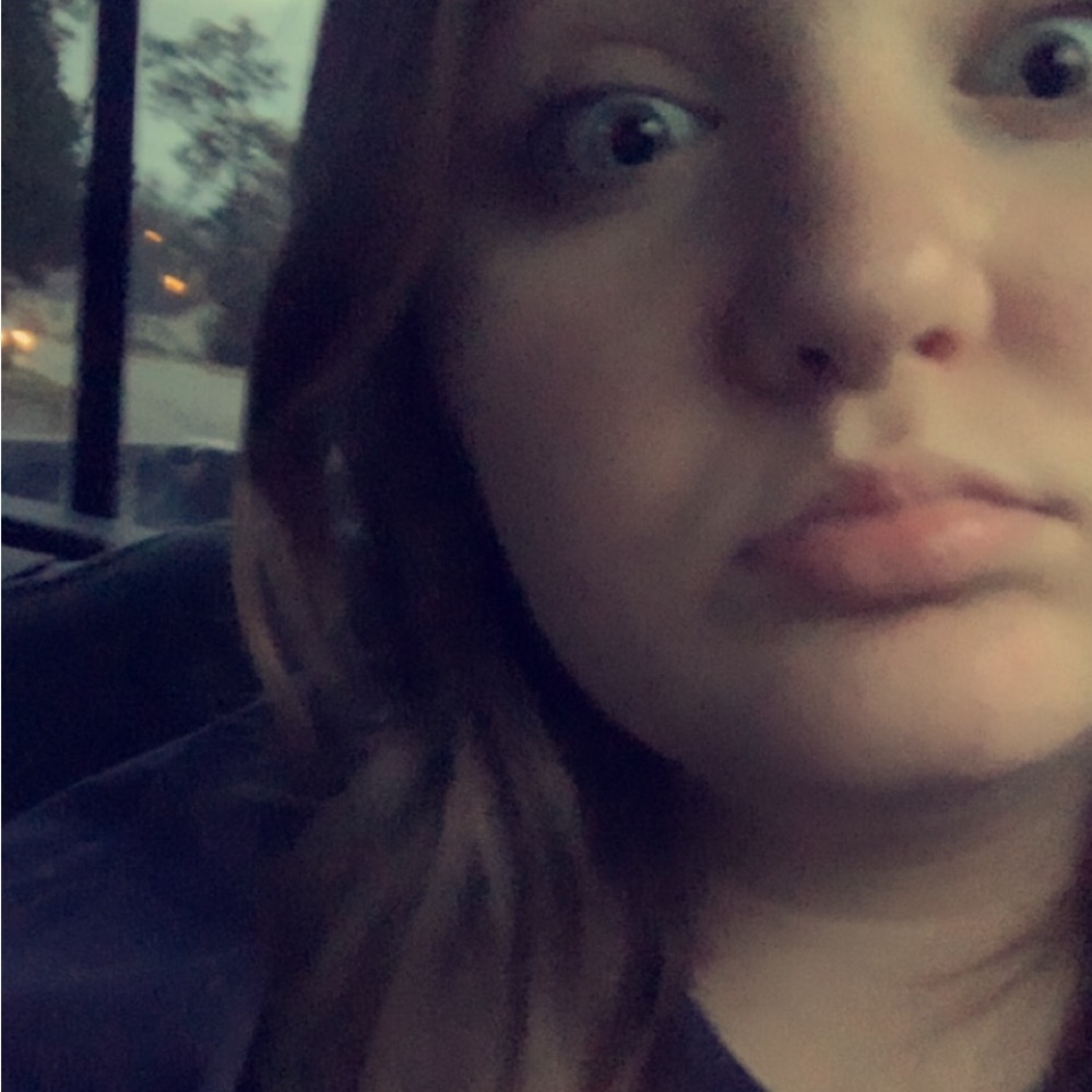 Meet your Posher, Emmaaa